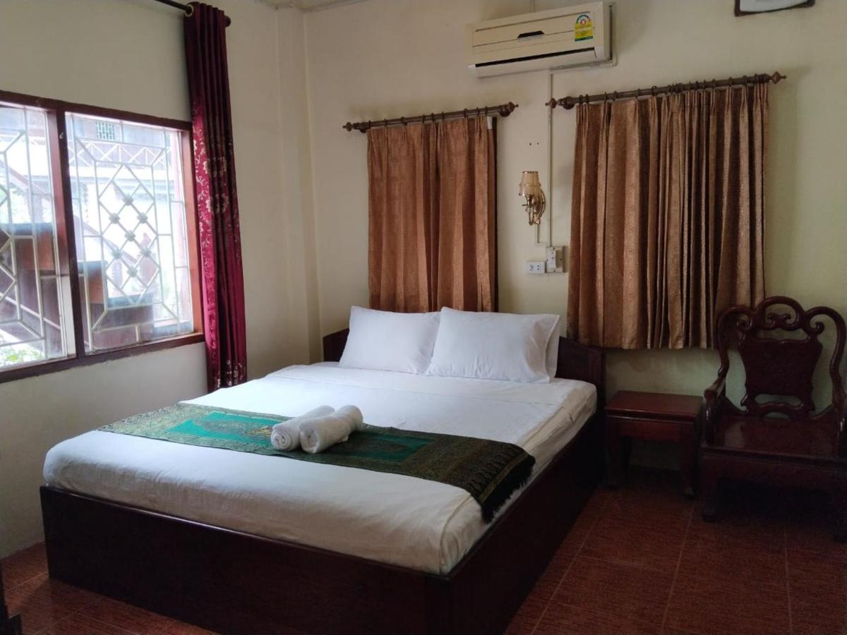 Thipphaphone Guesthouse Muang Pakbèng 외부 사진